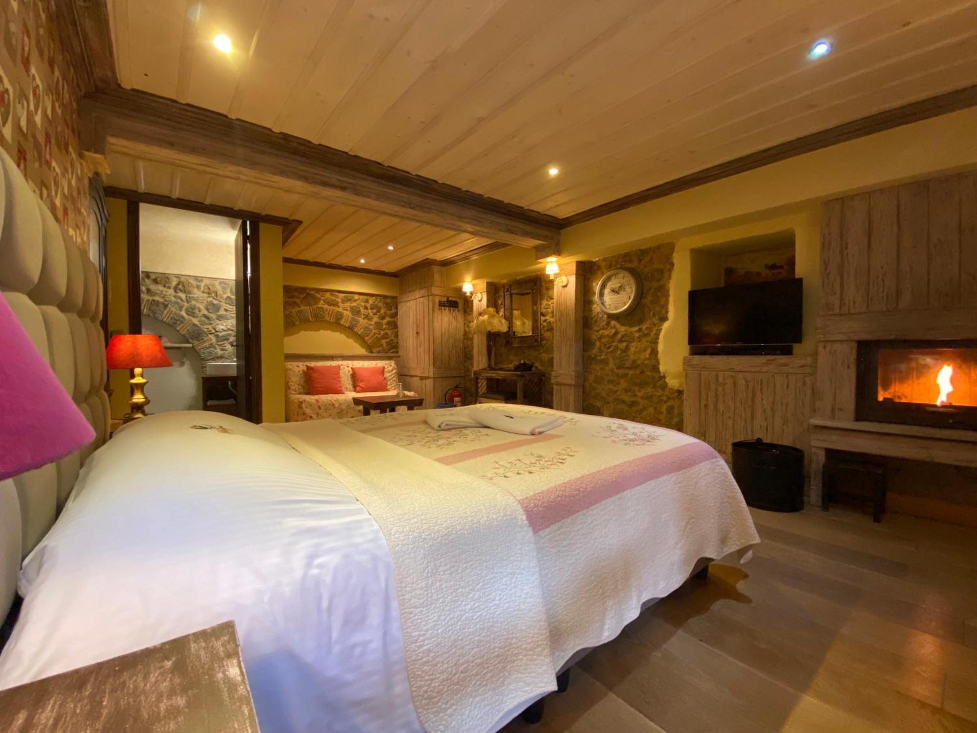 Alexandros Guesthouse 阿拉霍瓦 外观 照片